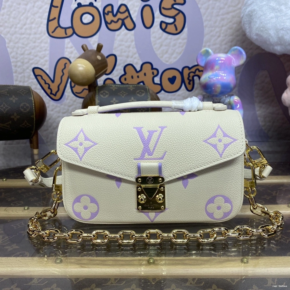 Cheap METIS WEST LOUIS POCHETTE EAST VUITTON 0813